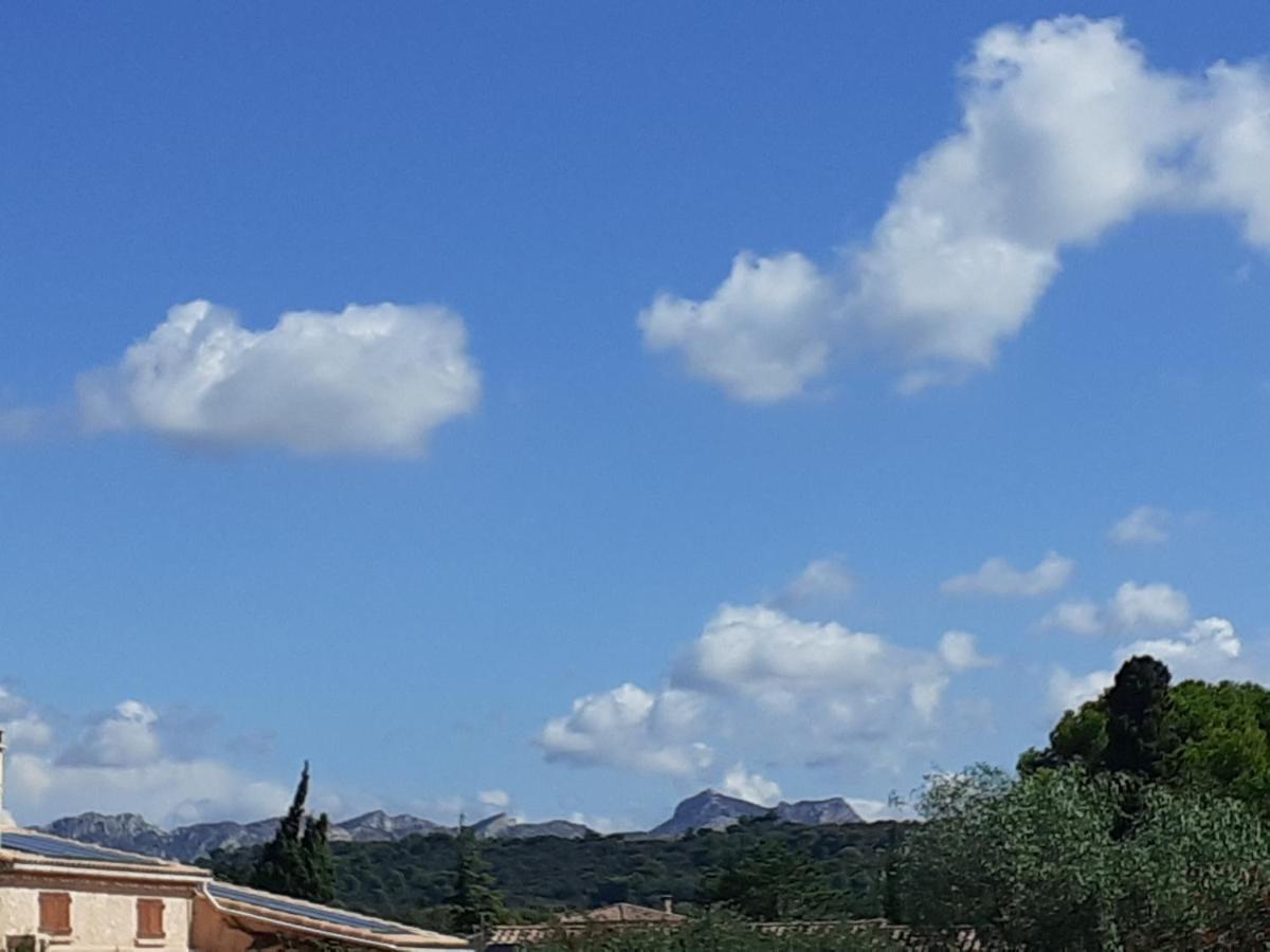 شقة Sous Le Soleil Des Alpilles مورييه المظهر الخارجي الصورة